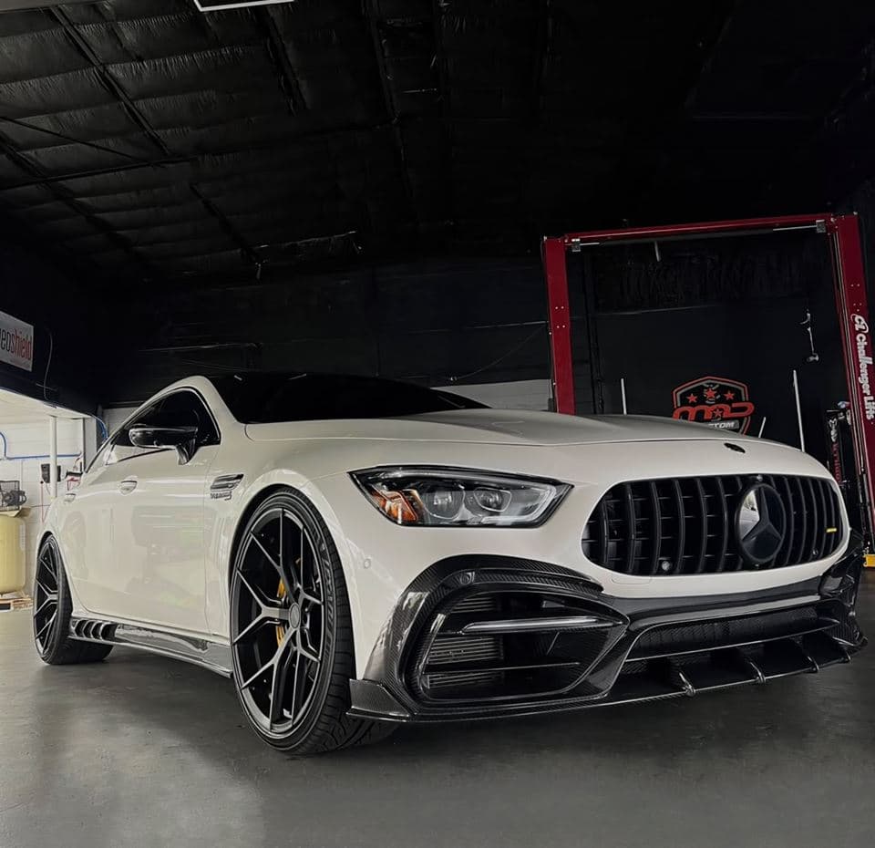 Mercedes-AMG GT 63 — Carbon aero kit, Vossen wheels (Bespoke Custom Builds)
