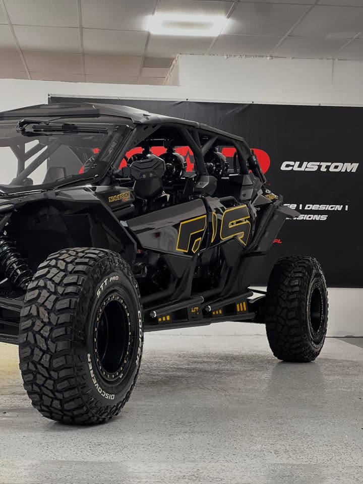 Bespoke Custom Builds by MAD Custom: Can-Am Maverick X3 MAX
