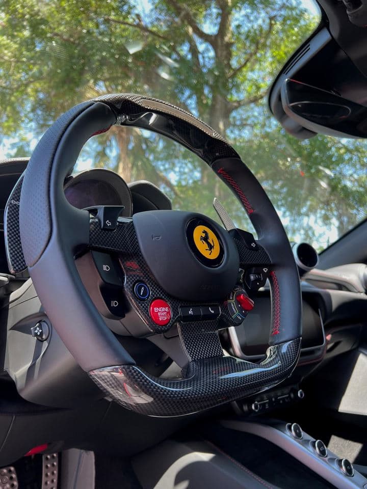 Ferrari — Carbon and leather wheel, red stitching (Upholstery)